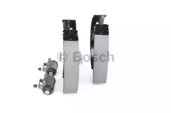 Комлект тормозных накладок BOSCH 0 204 114 556 (KS556)