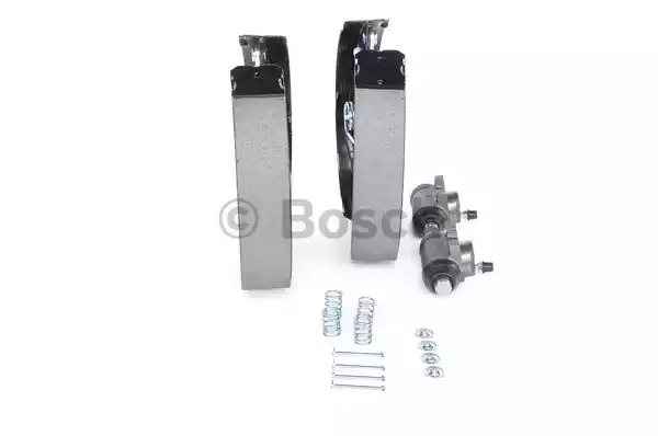 Комлект тормозных накладок BOSCH 0 204 114 556 (KS556)