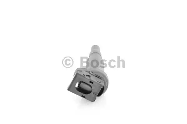 Катушка зажигания BOSCH 0 221 504 465 (ZS-P)