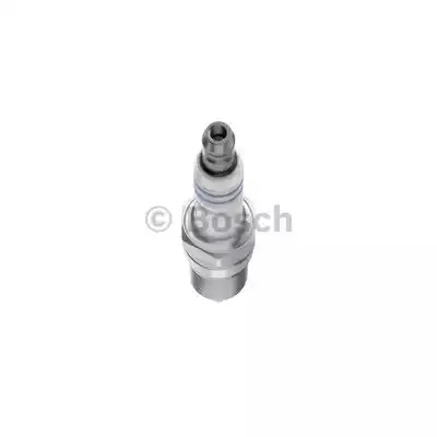 Свеча зажигания BOSCH 0 242 235 607 (HGR 7 KQC, 7411)