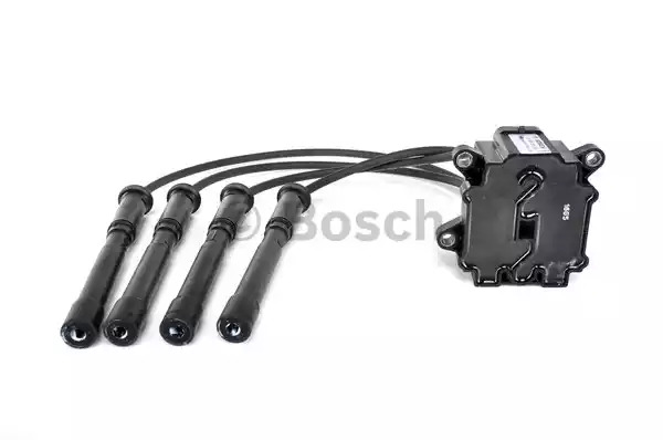 Катушка зажигания BOSCH 0 986 221 036 (ZS-K 4X1)