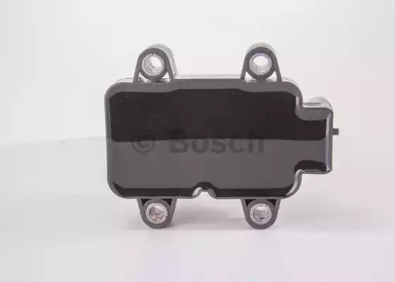 Катушка зажигания BOSCH 0 986 221 060 (ZS-K 2X2)