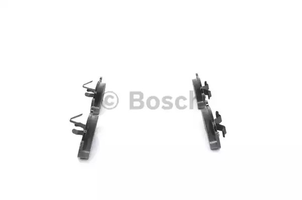 Комплект тормозных колодок BOSCH 0 986 424 284 (BP139, E1 90R-011096/704, 21822, 7358AD47;7358-D47;7507-D47;7358D477)