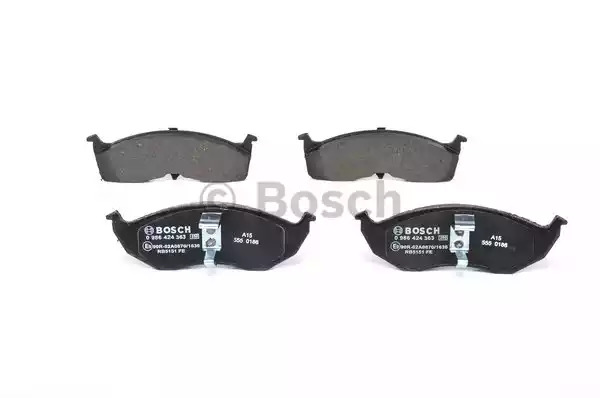 Комплект тормозных колодок BOSCH 0 986 424 363 (BP174, E9 90R-02A0870/1636, 23043, 7470AD59;7597D730;7598D730;7623D730)