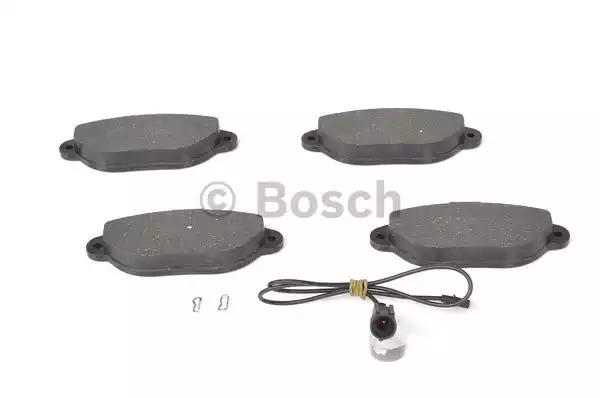 Комплект тормозных колодок BOSCH 0 986 424 379 (BP190, E1 90R-011200/325, 21 436, 8831D1619)