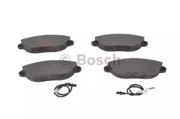 Комплект тормозных колодок BOSCH 0 986 424 415 (BP205, E1 90R-011075/1632, 23042)