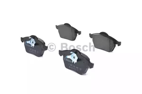 Комплект тормозных колодок BOSCH 0 986 424 460 (BP229, E9 90R - 02A1080/0054, 21911, 7434D555; 7434D687; 7710D687)