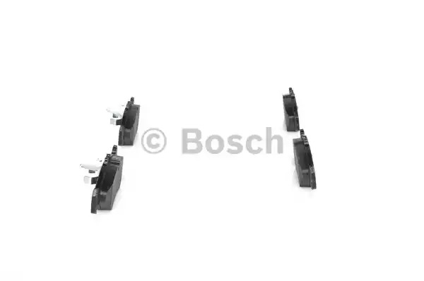 Комплект тормозных колодок BOSCH 0 986 424 463 (BP232, 21 621, 7850D951, 90R-010249/002)