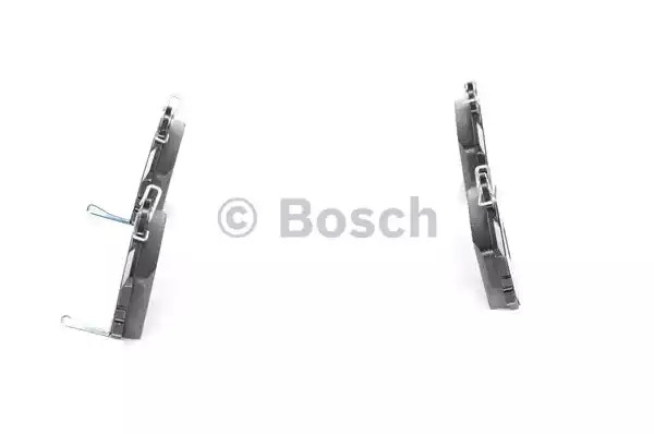 Комплект тормозных колодок BOSCH 0 986 424 471 (BP240, E1 90R-011195/114, 21998)