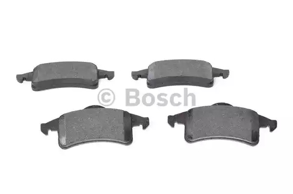 Комплект тормозных колодок BOSCH 0 986 424 665 (BP381, E9 90R-02A0871/1502, 23338, 7704D831)