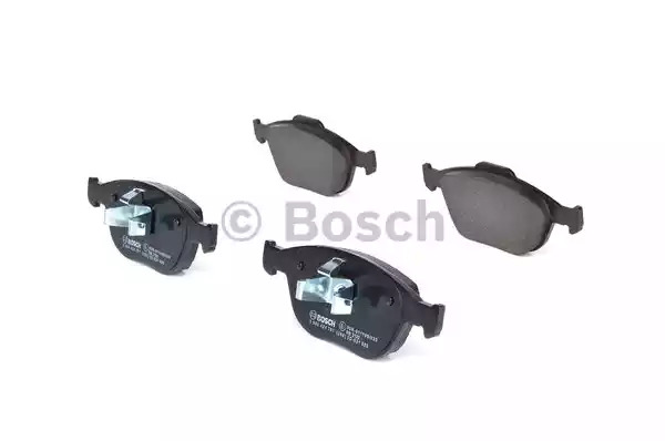 Комплект тормозных колодок BOSCH 0 986 424 701 (BP414, E1 90R-011199/020, 23 440, 7871D970)