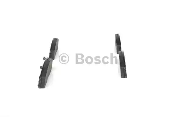 Комплект тормозных колодок BOSCH 0 986 424 714 (BP426, 23 649, 90R-010135/004)