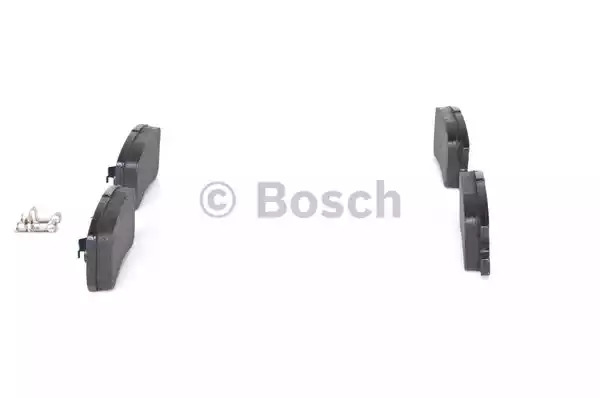 Комплект тормозных колодок BOSCH 0 986 424 717 (BP429, 23 582, 7743D868, 90R-010162/003)