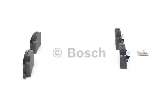 Комплект тормозных колодок BOSCH 0 986 424 717 (BP429, 23 582, 7743D868, 90R-010162/003)