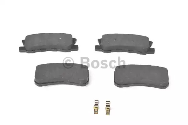 Комплект тормозных колодок BOSCH 0 986 424 717 (BP429, 23 582, 7743D868, 90R-010162/003)