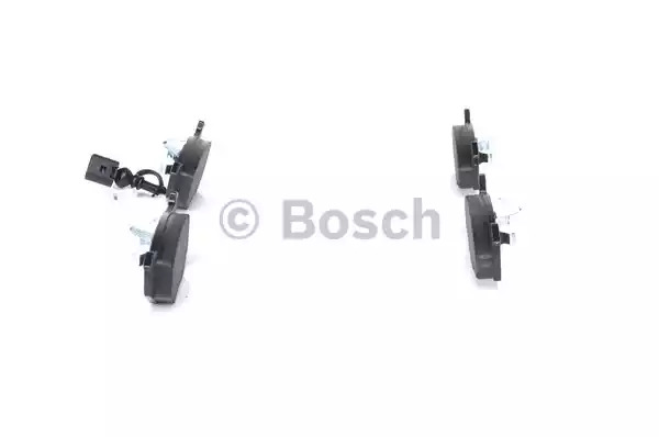 Комплект тормозных колодок BOSCH 0 986 424 723 (BP434, 21 868, 7569D694, 90R-010218/004)