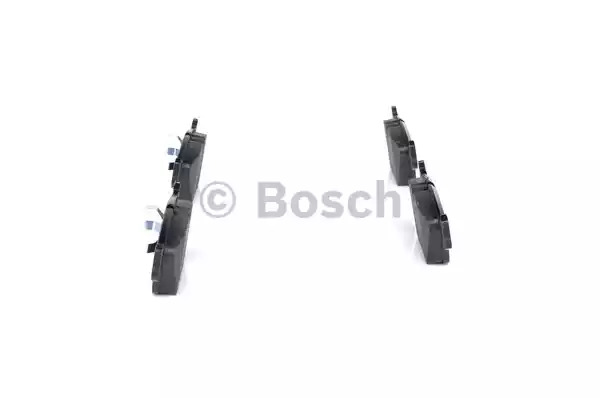 Комплект тормозных колодок BOSCH 0 986 424 767 (BP473, 23 183, 7592D946, 90R-010271/004)