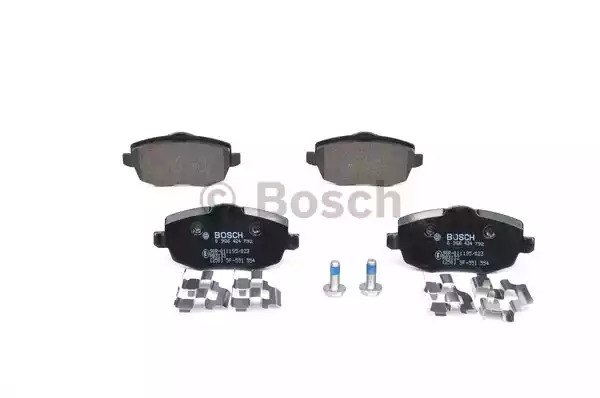 Комплект тормозных колодок BOSCH 0 986 424 792 (BP933, E1 90R-011195/023, 24 073)