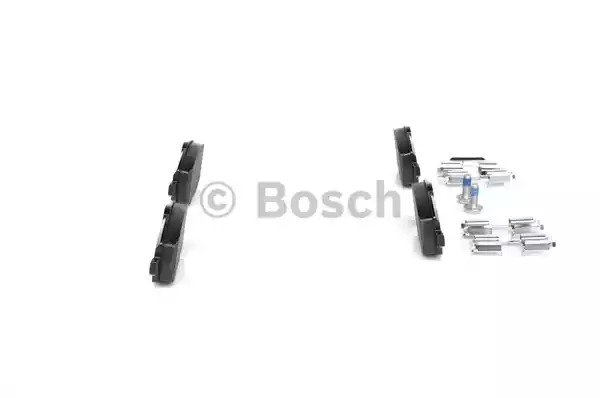 Комплект тормозных колодок BOSCH 0 986 424 792 (BP933, E1 90R-011195/023, 24 073)