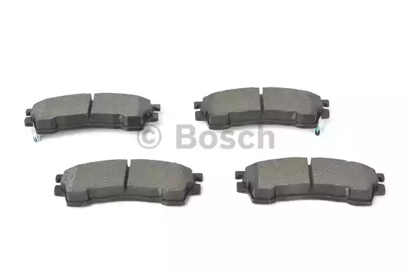 Комплект тормозных колодок BOSCH 0 986 460 975 (BP544, E3 90R-01 0/715, 21755)