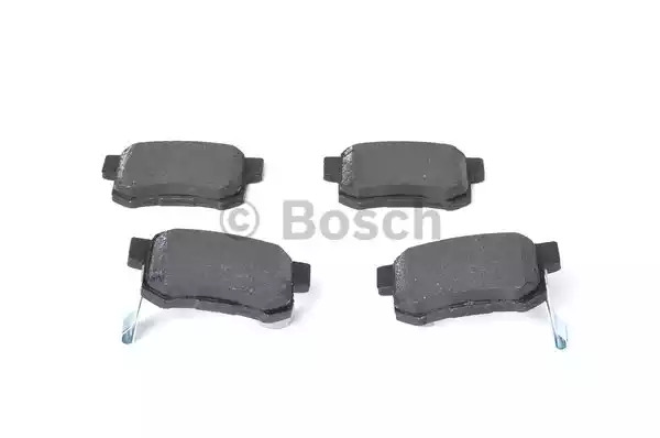 Комплект тормозных колодок BOSCH 0 986 461 006 (BP565, E1 90R-011078/1624, 21721, 7218D365; 7256D365; 7418D537)