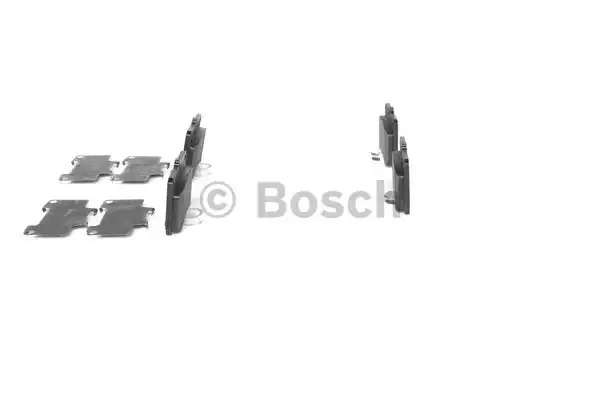 Комплект тормозных колодок BOSCH 0 986 461 141 (BP590, E3 90R-01 0/724, 21655, 7219AD46; 7219D466; 7613D466)