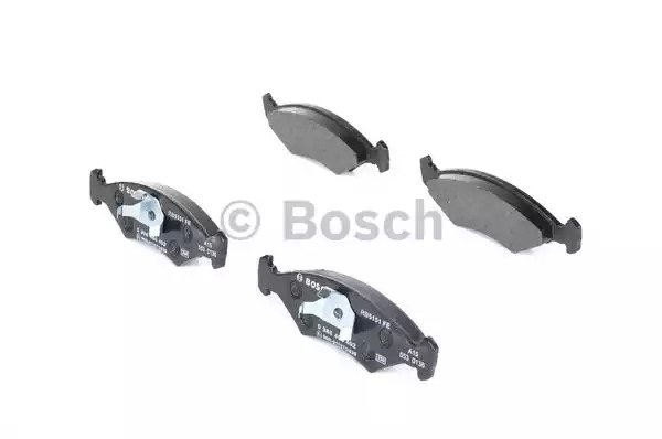 Комплект тормозных колодок BOSCH 0 986 466 402 (BP684, E1 90R - 011075/836, 20 640)