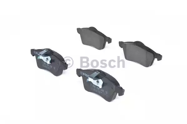Комплект тормозных колодок BOSCH 0 986 494 008 (BP197, 21 883)