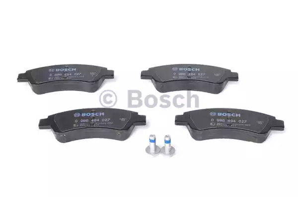 Комплект тормозных колодок BOSCH 0 986 494 027 (BP318, D1213, E13 90R-010224/002, 23 599)