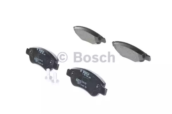 Комплект тормозных колодок BOSCH 0 986 494 065 (BP975, E1 90R-011195/332, 23959)