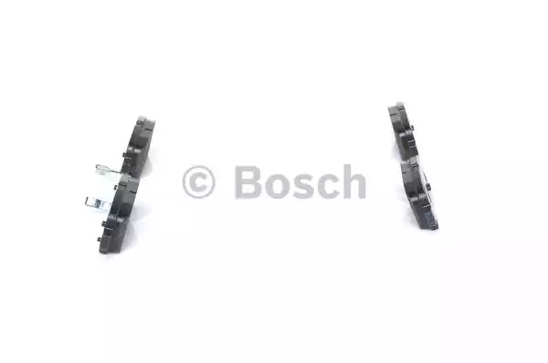 Комплект тормозных колодок BOSCH 0 986 494 090 (BP1000, E1 90R - 011078/1053, 23 871, 7784D905)