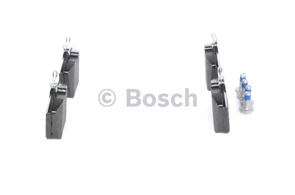 Комплект тормозных колодок BOSCH 0 986 494 095 (BP1005, D1486, E1 90R-02A0140/0021, 24135)