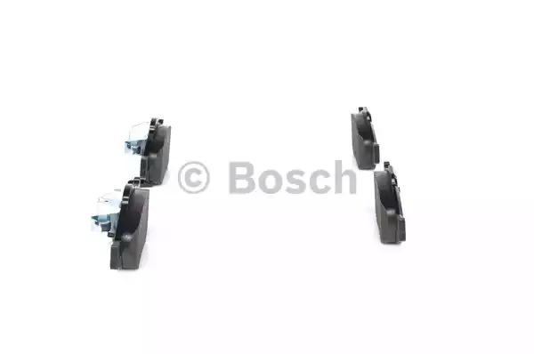 Комплект тормозных колодок BOSCH 0 986 494 101 (BP1011, E1 90R-02A0134/0075, 24022)