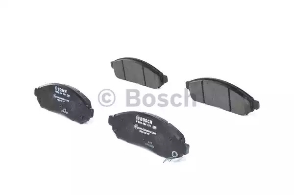 Комплект тормозных колодок BOSCH 0 986 494 151 (BP1062, 24227, 8200D109, 90R-011096/912)