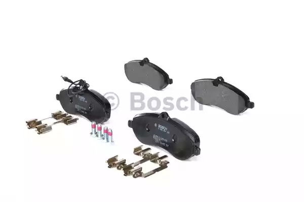 Комплект тормозных колодок BOSCH 0 986 494 163 (BP1074, E1 90R-011200/016, 24608)