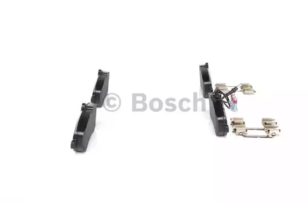 Комплект тормозных колодок BOSCH 0 986 494 163 (BP1074, E1 90R-011200/016, 24608)