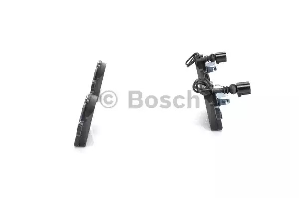 Комплект тормозных колодок BOSCH 0 986 494 164 (BP1075, E1 90R-011199/027, 23749)