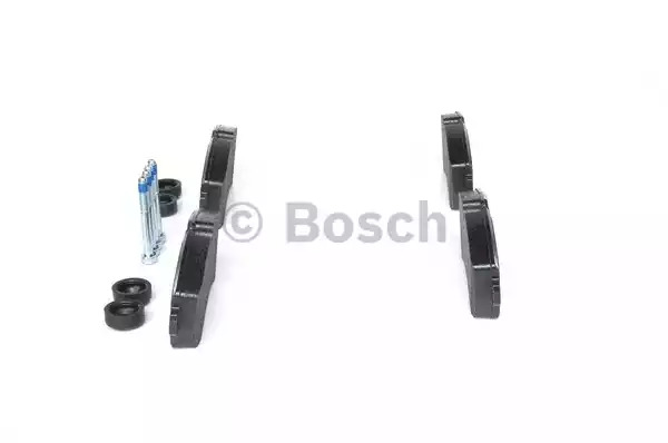 Комплект тормозных колодок BOSCH 0 986 494 194 (BP1104, E1 90R-011198/004, 29200, 8383D126)