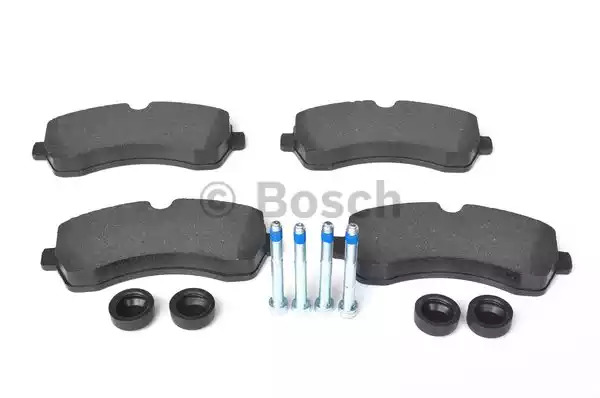 Комплект тормозных колодок BOSCH 0 986 494 194 (BP1104, E1 90R-011198/004, 29200, 8383D126)