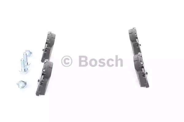 Комплект тормозных колодок BOSCH 0 986 494 199 (BP1110, E9 90R-01834/1666, 24540)