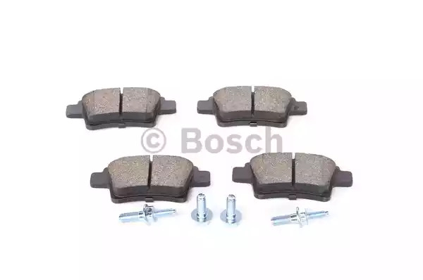 Комплект тормозных колодок BOSCH 0 986 494 199 (BP1110, E9 90R-01834/1666, 24540)