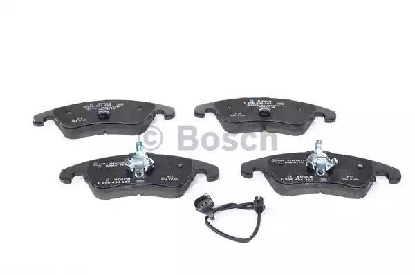 Комплект тормозных колодок BOSCH 0 986 494 259 (BP1131, E1-90R-011075/1312, 24408, 8434D1322)