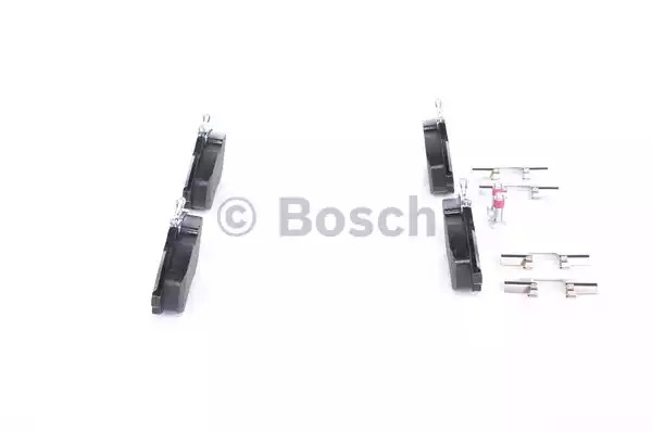 Комплект тормозных колодок BOSCH 0 986 494 262 (BP1309, E1 90R-011195/053, 23407)