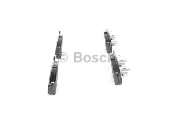 Комплект тормозных колодок BOSCH 0 986 494 305 (BP1241, E9-90R-01904/2638, 24399, 8525D141)