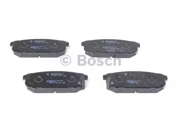 Комплект тормозных колодок BOSCH 0 986 494 388 (BP1296, E1 90R-011195/052, 23993, 8379D1261)