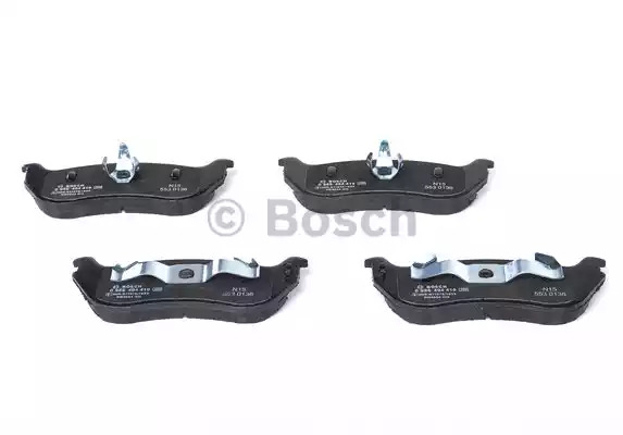 Комплект тормозных колодок BOSCH 0 986 494 419 (BP1341, E1 90R-011078/1633, 24355, 7863D981)