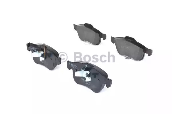 Комплект тормозных колодок BOSCH 0 986 494 453 (BP1376, E1 90R- 011199/146, 24727)