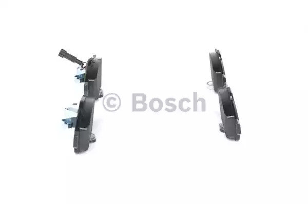 Комплект тормозных колодок BOSCH 0 986 494 453 (BP1376, E1 90R- 011199/146, 24727)