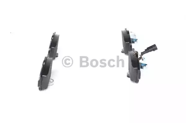 Комплект тормозных колодок BOSCH 0 986 494 453 (BP1376, E1 90R- 011199/146, 24727)