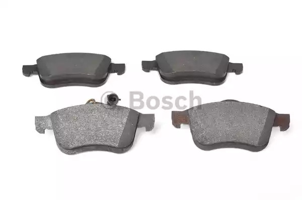 Комплект тормозных колодок BOSCH 0 986 494 453 (BP1376, E1 90R- 011199/146, 24727)